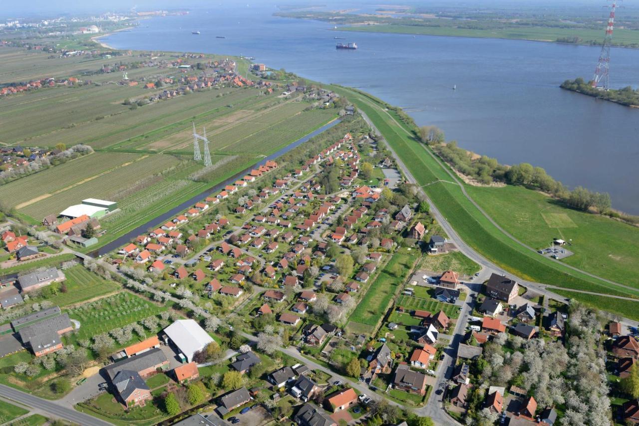 Premium-Ferienhaus Ingrid Marie im Feriendorf Altes Land Bachenbrock Exterior foto